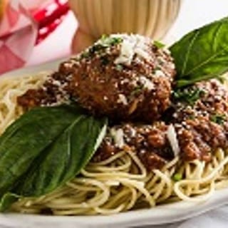 Spaghetti & 1 Meatball (L)